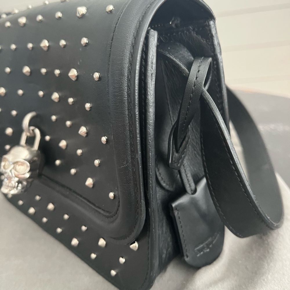 Alexander McQueen Black Studded Padlock Bag - Picture 9 of 16